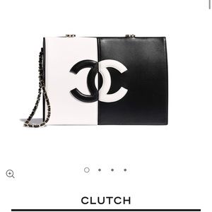 Chanel bag Lambskin and Gold Tone Metal Authentic